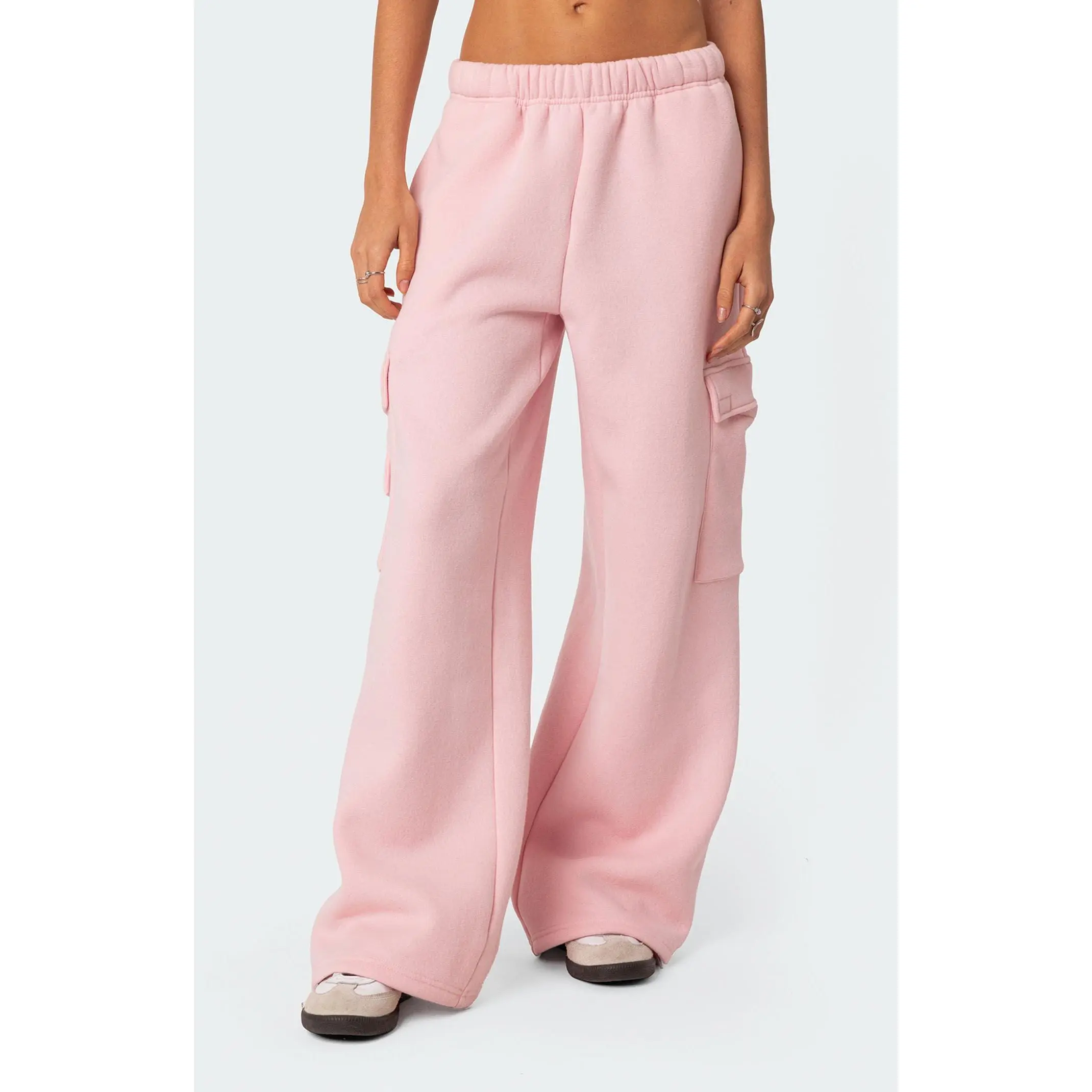Edikted Women's Wide Leg Cargo Sweatpants Edikted Women's Wide Leg Cargo Sweatpants