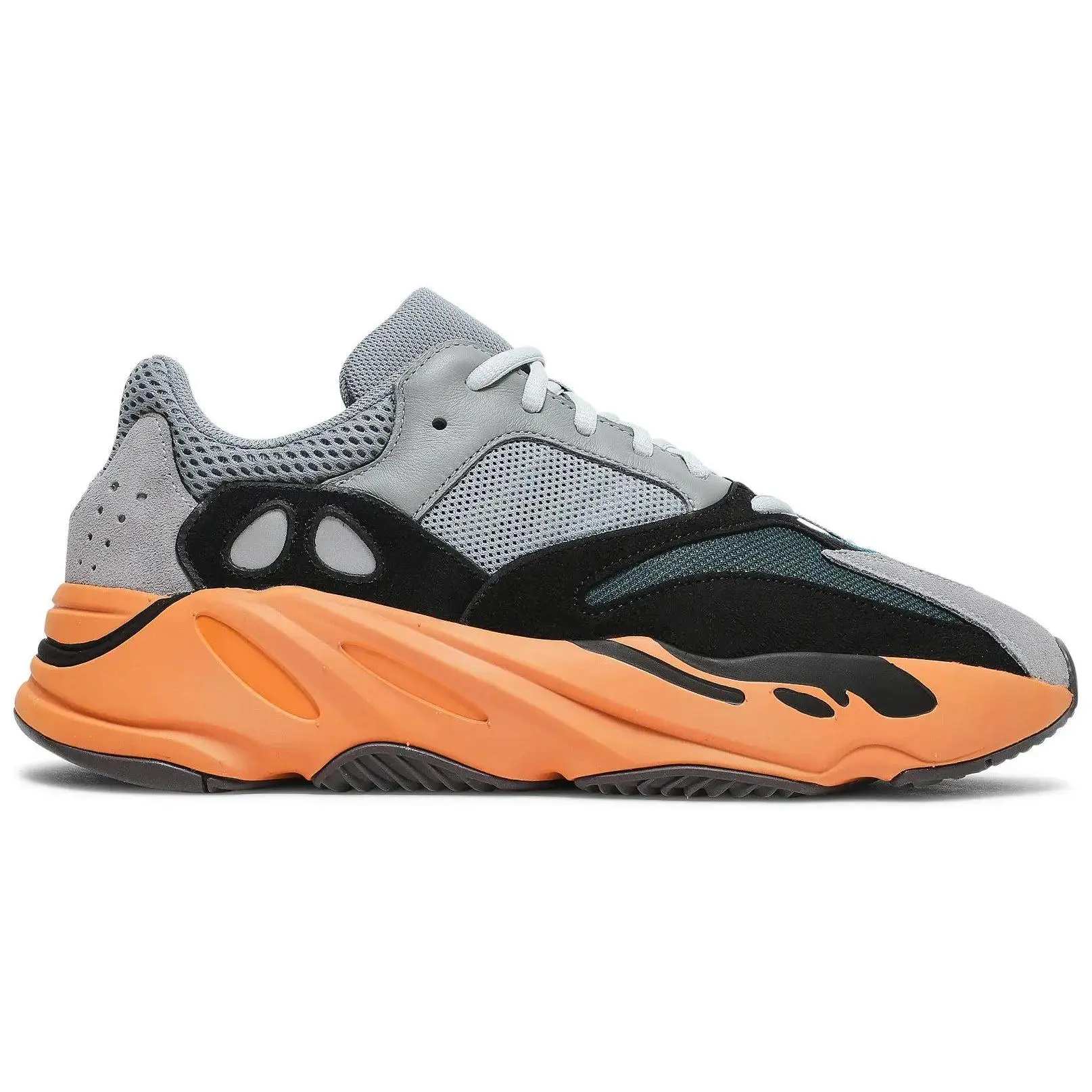[GW0296] MENS ADIDAS YEEZY BOOST 700