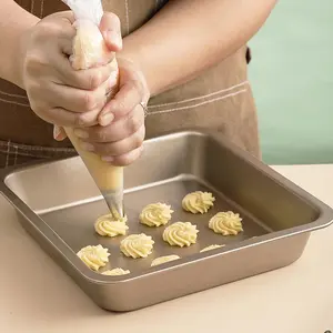 Tip-Free Icing Piping Bag for Cakes, Cream Frosting, and Cookie Decoration Supplies; Baking Ware