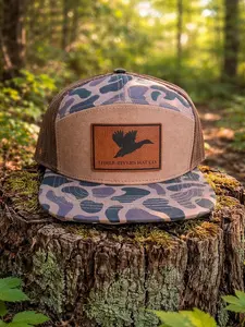 Duck Silhouette Hunting Snapback Hat Flat Bill Camo Trucker Cap Vintage Waterfowl Hunter Hat Outdoor Gift for Men Dad