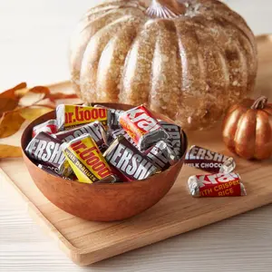 HERSHEY'S Miniatures Assorted Chocolate Halloween Candy Bars, 35.9 oz Party Pack - Snack, Bonbon