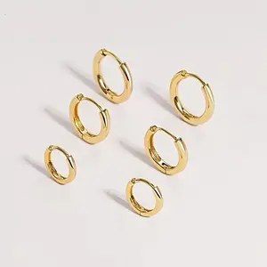 Women's Earrings - Minimalist Design in 3 Sizes - Perfect Gift for Men and Women - Available in Gold, Silver, and Black