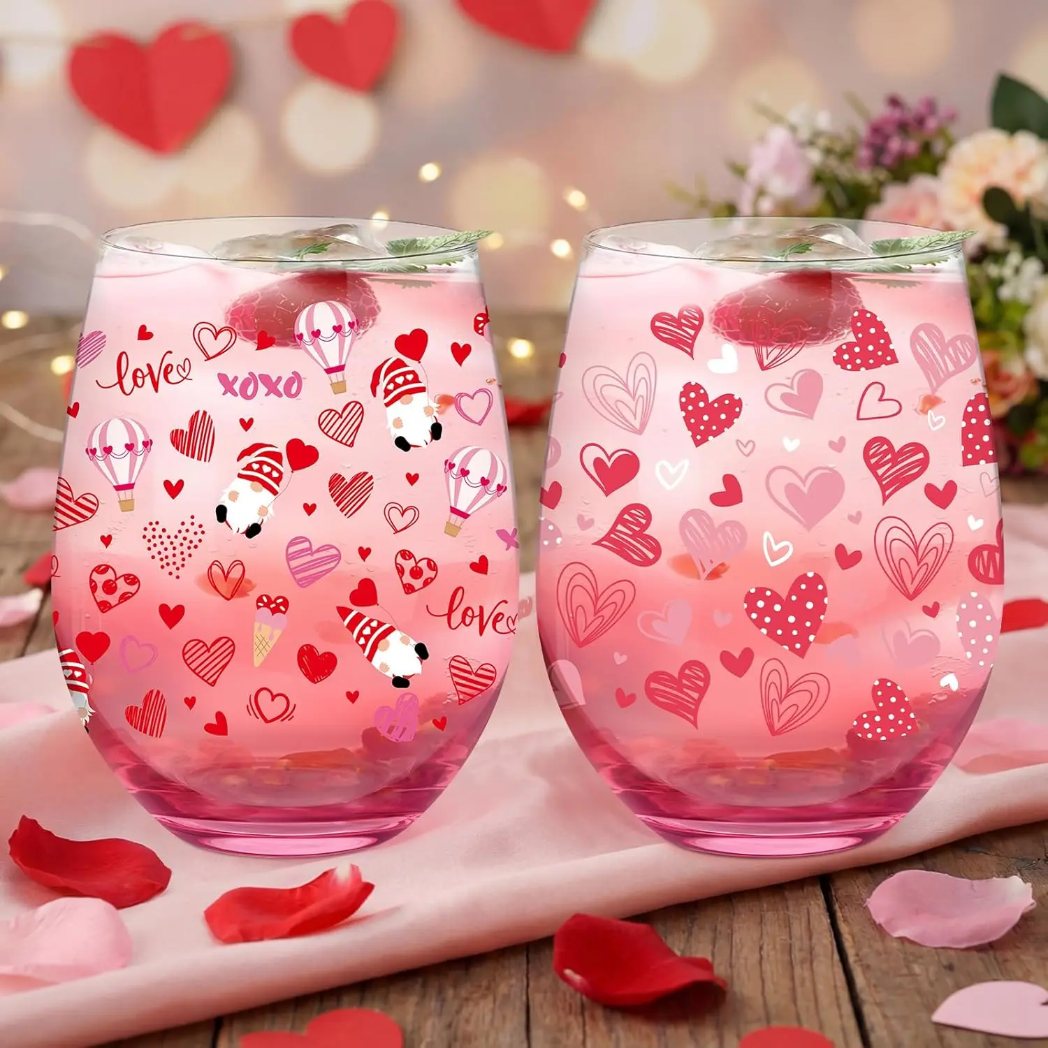 18oz Heart-Patterned Stemless Wine Tumbler Glasses - Set of 2 Flat Bottom Kitchen Drinkware, Romantic Valentine's Day Gifts for Her, Indoor Watch Party Supplies, Heart Patterns