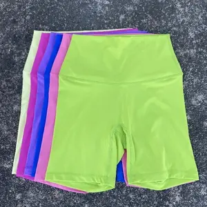 Seamless Nylon Spandex Fitness Shorts