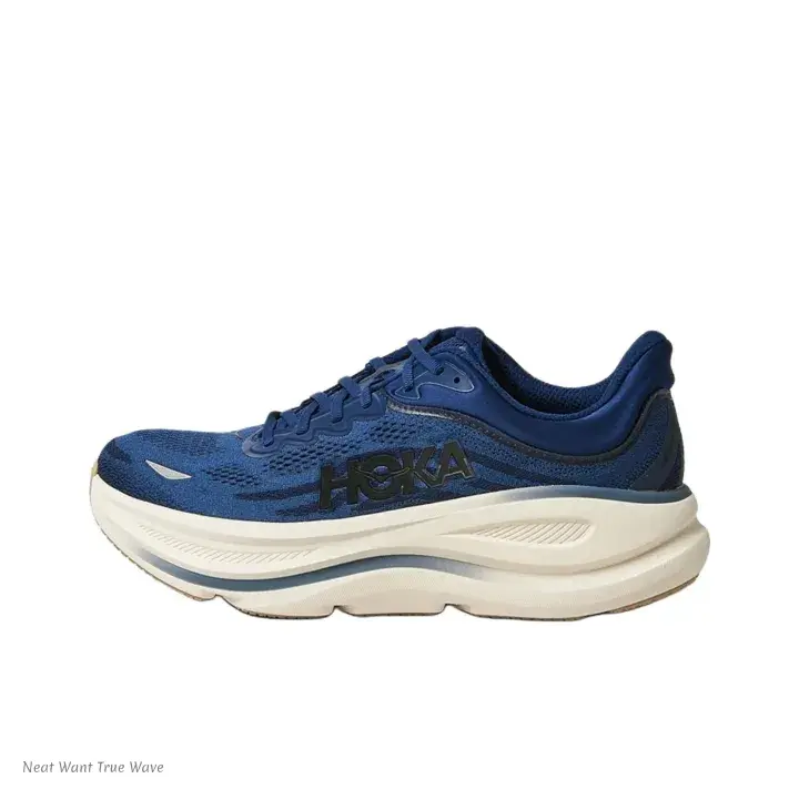 Low-Profile Running Shoes with Midnight Blue Knit Upper and Cream Accent Midsole