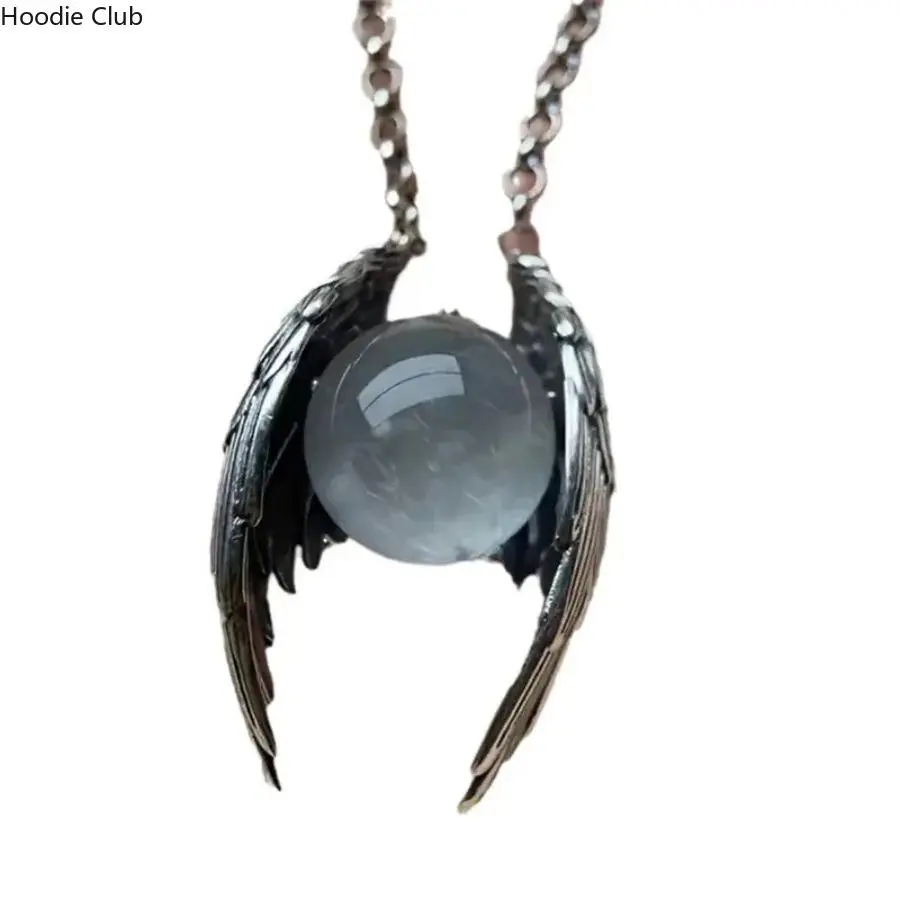 Women's Crystal Ghost Wings Retro Statement Necklace - Vintage Euro-American Distressed Pendant, Luggage & Bag Charm Ideal for Daily Wear, Halloween