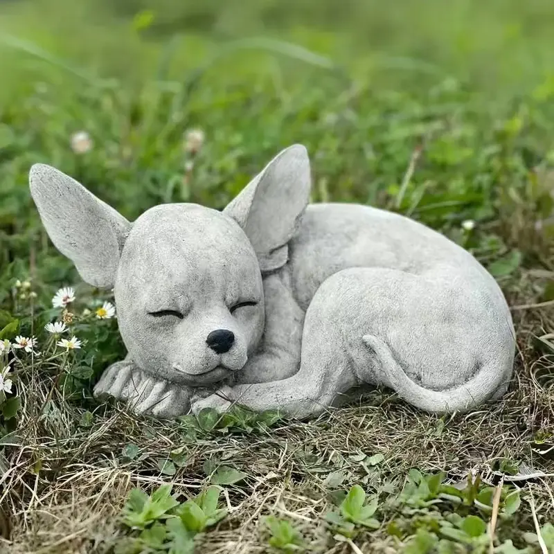 Cute Chihuahua Dog Statue, Rustic Resin Animal Sculpture, Outdoor Garden Decor, Pet Memorial Gift, Ideal for Animal Lovers, Garden Accessories, Garden Sculptures