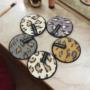 [Soft Makeup Remover] 8-Pack Large Size Facial Cleansing & Makeup Removing Sponges | Leopard print Soft Plush Dual-Sided Sponges, Reusable Makeup Remover Pads, Sponge for Face, Skincare Tool, Elegant Packaging, Durable Material, Cleansing Cloths