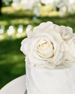 Callista White Real Touch Cake Flowers – Lifelike Faux Wedding Cake Décor