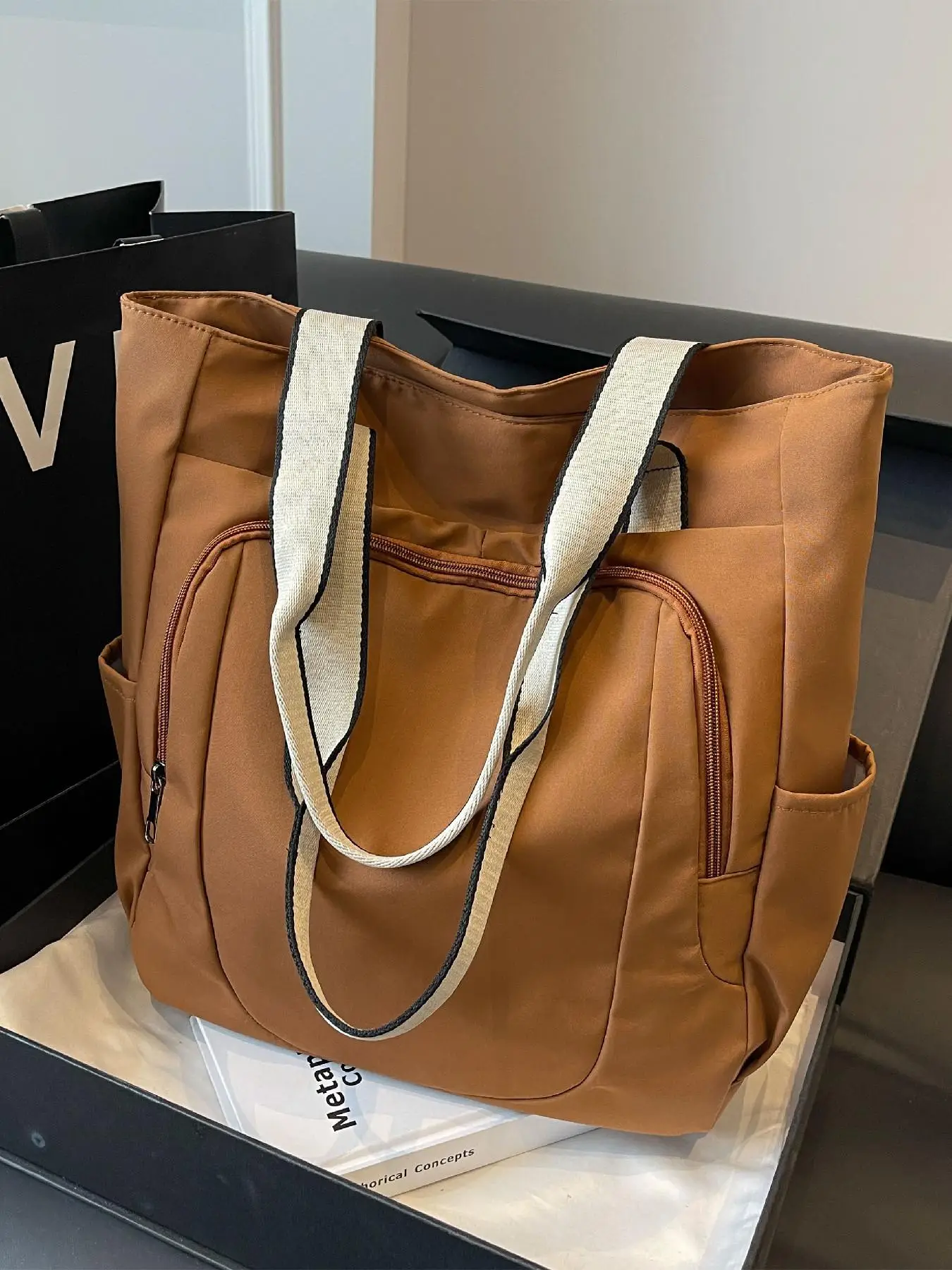 National Day Offers Women's Contrast Binding Design Canvas Tote Bag, Large Capacity Multi-pocket Design Shoulder Bag, Simple Style Shoulder Bag for Da