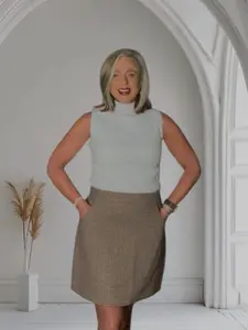 Houndstooth mini skirt