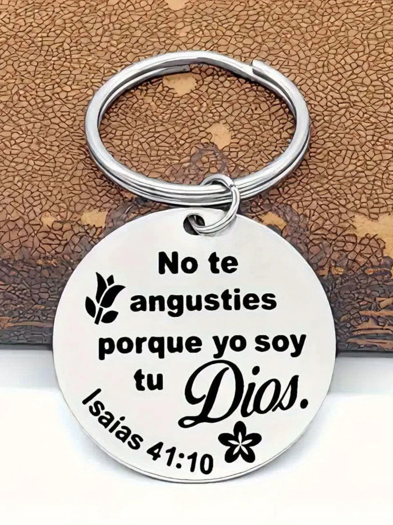 Inspirational Spanish Verse Keychain for Men - Elegant Stainless Steel Metal Keychains with Floral Design, Isaiah 41:10 Scripture Engraved Circular Tag - Perfect for Car Keys & Wallets Key Charms Keyrings For Keys