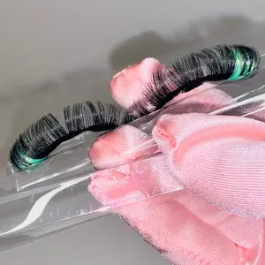 Shego Lashes - Full & Lush Russian-Style Green Eyelashes for Natural & Dramatic Look - Eyelash Extension