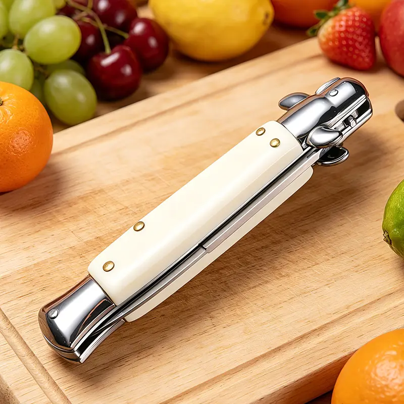 Foldable Pocket Manual-Retractable Kitchen Knife - Ultra-Sharp Folding Fruit Peeler with Ergonomic Grip Handle, Travel-Friendly, Easy to Store for Home Cooking, Camping, Reliable Kitchen Tool