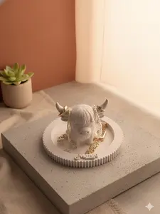 Personalized Cow Ring Holder & Round Ribbed Tray | Farmhouse Jewelry Holder | 3D Printed | Modern Minimalist Design | Custom Engraving | Eco-Friendly Materials | Perfect Gift for Jewelry Lovers