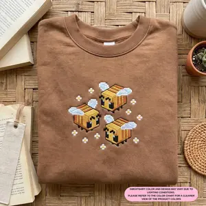 Embroidered Bee Sweatshirt, Pixel Art Bumblebee, Retro Gamer Hoodie, Save The Bees Crewneck, 8bit Insect Shirt, Cottagecore Aesthetic