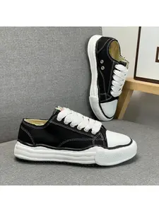 Leisure relaxed versatile unisex trendy shoes fit slow-paced daily life, soft silhouette weakens deliberately carved dressing traces, adapts to urban youth commuting trips and interprets effortless and outstanding daily dressing aesthetics naturally.