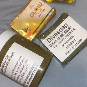 ByouDiva Detox Glow Scrub Tea Tree Moringa Cerasee For Face & Body 100% Natural Soothes Irritation Softens Dry Patches