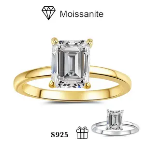 Moissanite Diamond Ring Plated with 18K Gold Emerald Cut Simple Fashion Ring European and American Light Luxury 925 Sterling Silver Ring