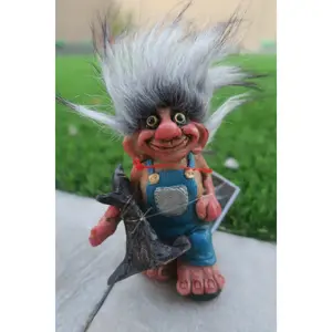 Duende Aleja Enemigos / Enemy Banishing Troll - Ritualized 4"