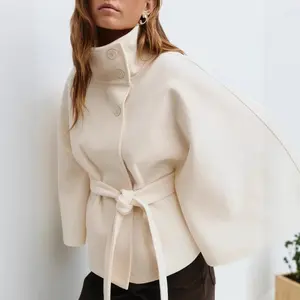 Chic Blend Cape Coat with Belt and Button Details – Elegant and Timeless Outerwear for Autumn and Winter Decor