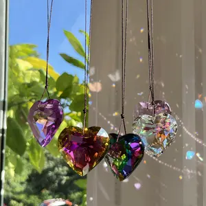 Heart-Shaped Crystal Sun Catcher Set, 5 Colorful Rainbow Glass Decorations, Window Kitchen Garden Hanging Decoration, Love Theme