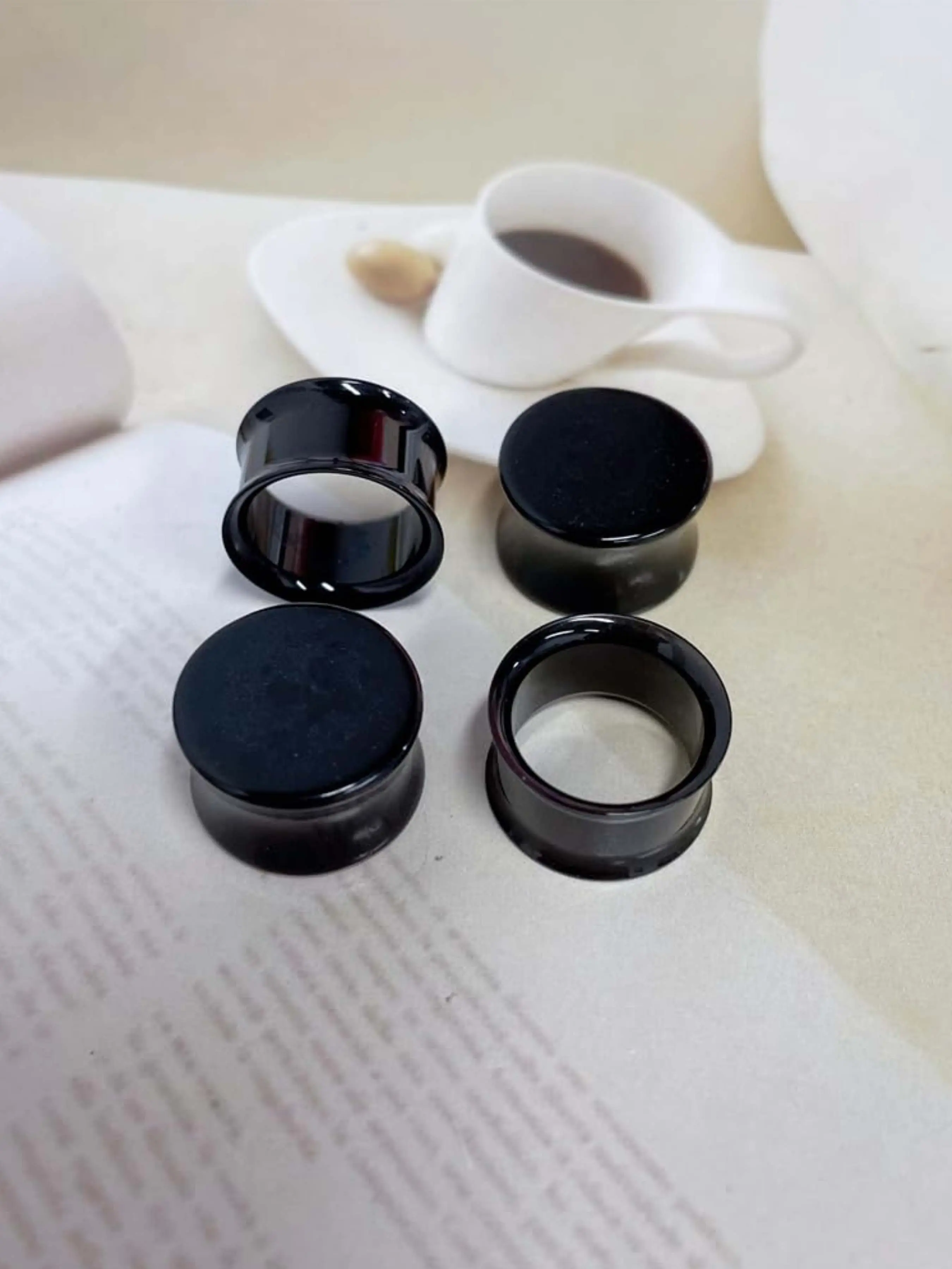 Double Flared Black Acrylic Ear Tunnel Plugs Gauges Expanders Saddle Hollow Tunnels Stretcher Earrings for Men Women Cute Lobe Stretching Body Piercings Jewelry 2 Pairs Set Gifts Ear Accessories