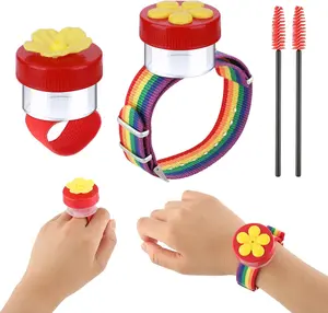 Hummingbird Wrist Feeder Set, 2 Pack Ring and Wrist Adjustable Hummingbird Hand Feeders with 2 Cleaning Brush Mini Hand Held Flower Hummingbird Feeders for Outdoor (Rainbow)