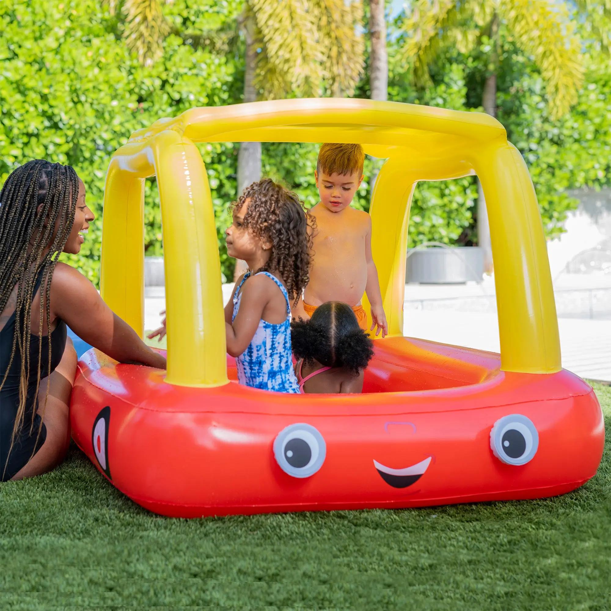 Little Tikes Cozy Coupe Kiddie Pool, Unisex Sports Outdoor Play Equipment with Built-In Giant Sun Shade for 2-3 Children, Supports Development, Ideal for Water Activities, Cool Off, Easy Setup, Efficient Filling, Yes