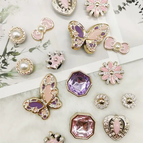 16PCS ABS Resin Golden Pink Crown Butterfly, Sparkling Shoe Charms, Bling Shoe Charms Set, Rhinestone Flower Heart Decorations Faux Bead Bowknot Shoe Accessories DIY Geometric Square Shoe Clips Fit Women Sandals Slides Slippers Birthday Party Gifts