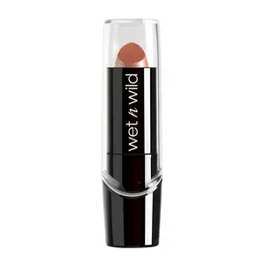 wet n wild Silk Finish Lipstick, Hydrating Rich Buildable Lip Color, Formulated with Vitamins A,E, & Macadamia for Ultimate Hydration, Cruelty-Free & Vegan - Breeze