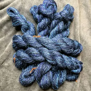 "Electric Waters" 100 yards Hand Spun Merino Yarn DK Weight Extra-ore-dinary Soft Luxurious Texture
