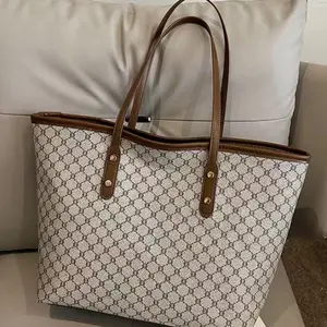 Large Capacity Vintage Pattern Fashion Women's Handbag, Backpack, Portable, Classic Casual, Business Casual, Ideal for Work, School, Vacation
