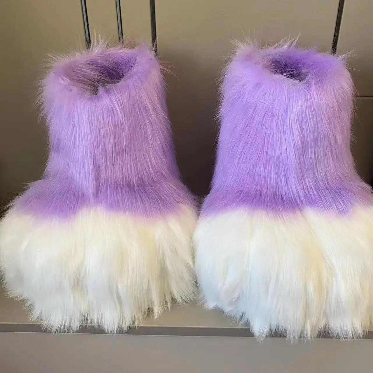 Fluffy Kig Fursuit Cosplay Paw Shoes - Rabbit Cat Animal Boots for Costume Party, Halloween - Fursuit Match Performance Prop for Costume Enthusiasts