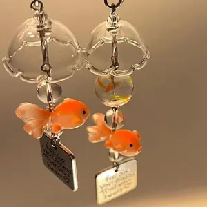 Popular goldfish dreamland handmade beaded pendant Ins-style small fish wind chime phone chain Ccd bag colorful bead decoration