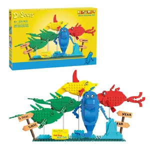 Dr. Seuss One Fish Two Fish 571 Piece Building Set