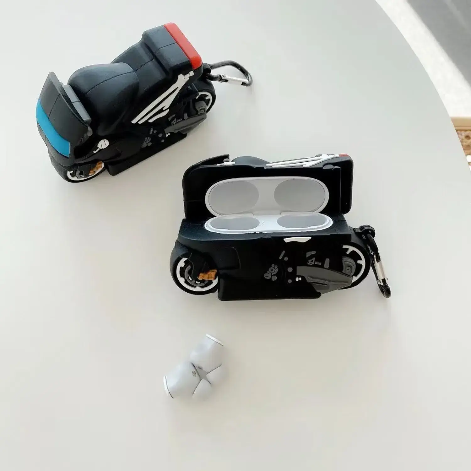 Anti-Fall Shockproof Silicone Motorcycle Case Cover for AirPods 3, 4, and Pro 2