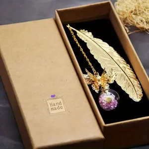 Feather & Butterfly Decor Bookmark, 1 Count Vintage Metallic Bookmark with Gift Box, Reading Gift for Teacher & Student, Office Stationery & Supplies, Craft