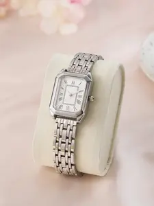 Elegant Women'S Quartz - Stylish Golden Square Dial, Alloy Band, Modern Casual Wristwatch, Perfect For Casual Attire