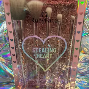 Rose Gold Cosmetic Makeup Brush and Bag Set