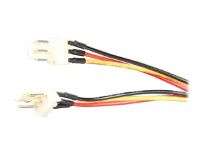 StarTech.com TX3SPLITTER 6.1 in. TX3 Fan Power Splitter Cable Female to Male