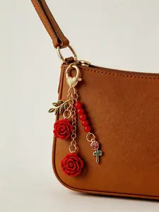 1x Rose Keychain Charm — Vintage-Style Bag Accessory, Flower Bag Charm. A Unique, Niche-Design Rose Pendant Keychain suitable for bags, car keys, and headphone cases. Ideal for students and young women; a perfect niche gift for best friends or couples.