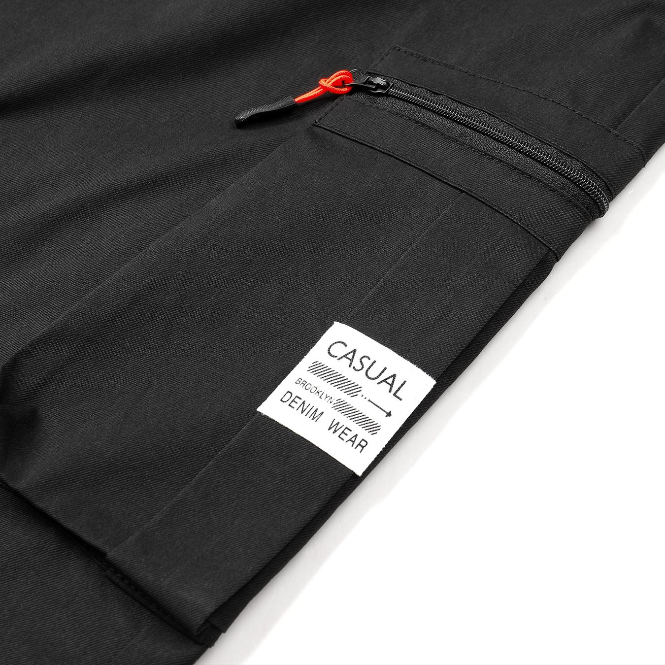 Men’s slim-fit cargo joggers, quick-dry athletic pants with drawstring and zippered pockets, lightweight workout trousers for gym and everyday wear