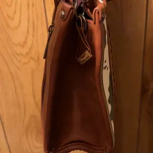 review image 8