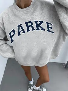 Unisex American Retro Sweatshirt – Light Gray Oversized, 'PARKE' Letter Graphic, Soft Fabric, Casual – Ideal for Campus Outings, Street Fashion, Daily Wear | Retro College Letter Tee, Aesthetic