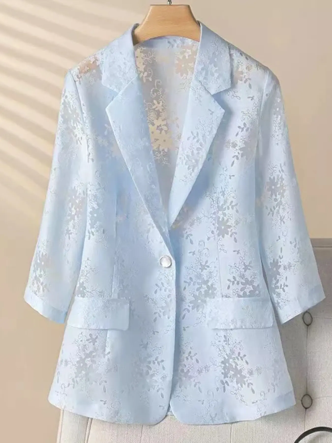 Elegant Women's Lace Patchwork Blazer Jacket, Trendy Blazer, Versatile Blazer, Fashionable Cross-Border Ladies' Suit Outerwear, Stylish and Chic Design