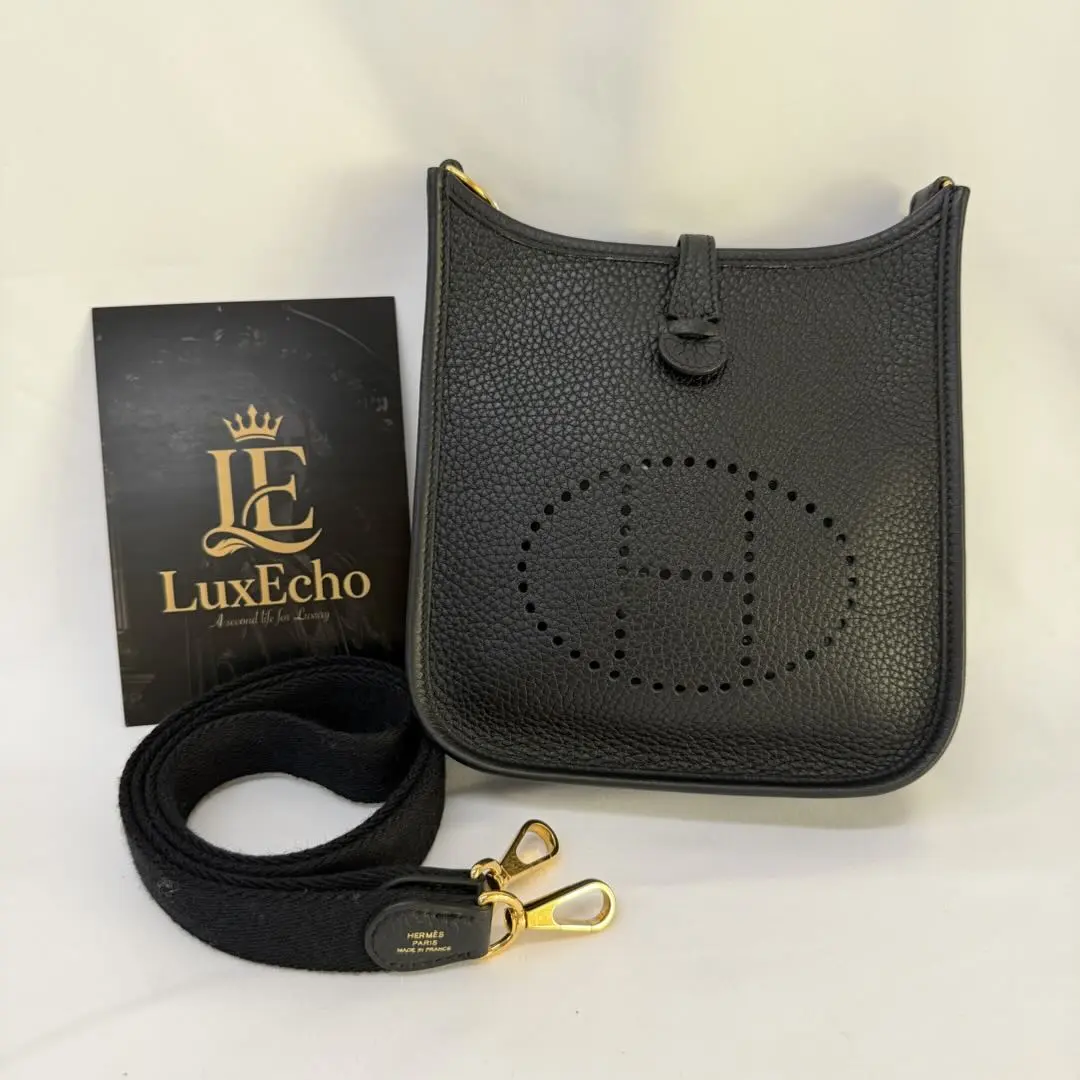 Pre-owned HERMÈS Evelyne TPM Mini Crossbody Bag in Black Togo Leather with Gold Hardware (B2507025)