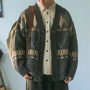 New Men's England Style Single Breasted Cardigan for Autumn and Winter Vintage Loose Color Block Knitted V-neck Cardigan for Men