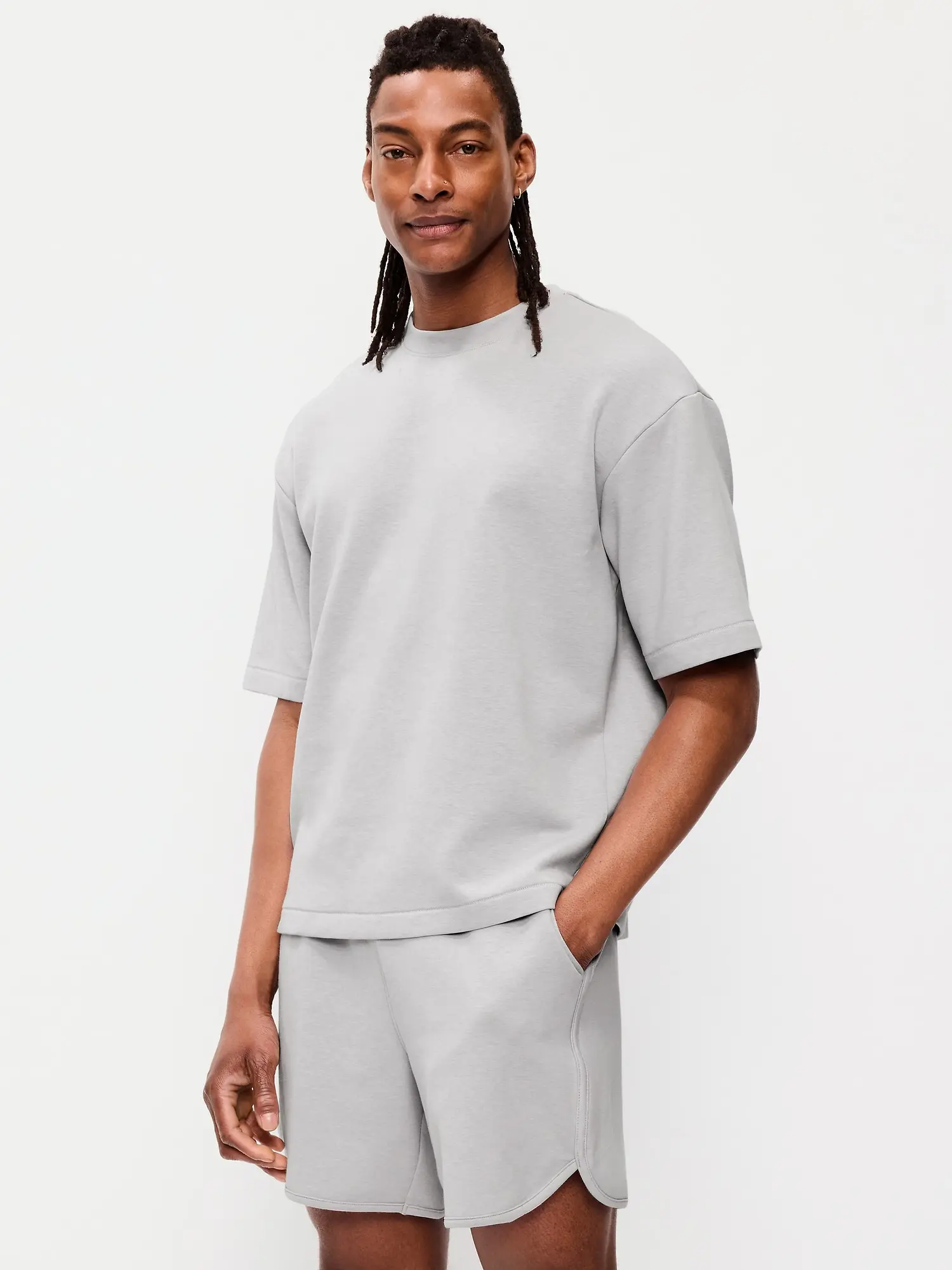 Old Navy Men's Dynamic Fleece T-Shirt