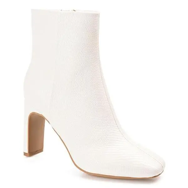 Journee Collection Womens Tru Comfort Foam Sarla Bootie